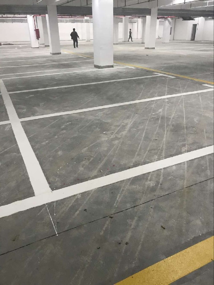 停车场划线