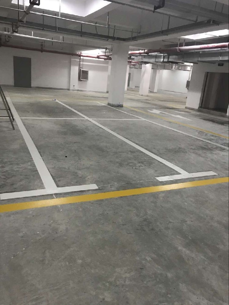 停车场划线