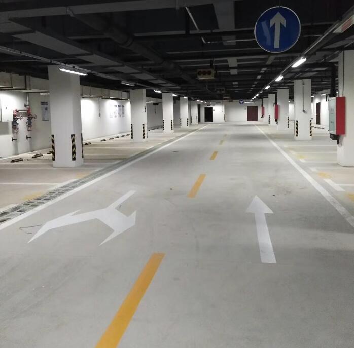 停车场划线